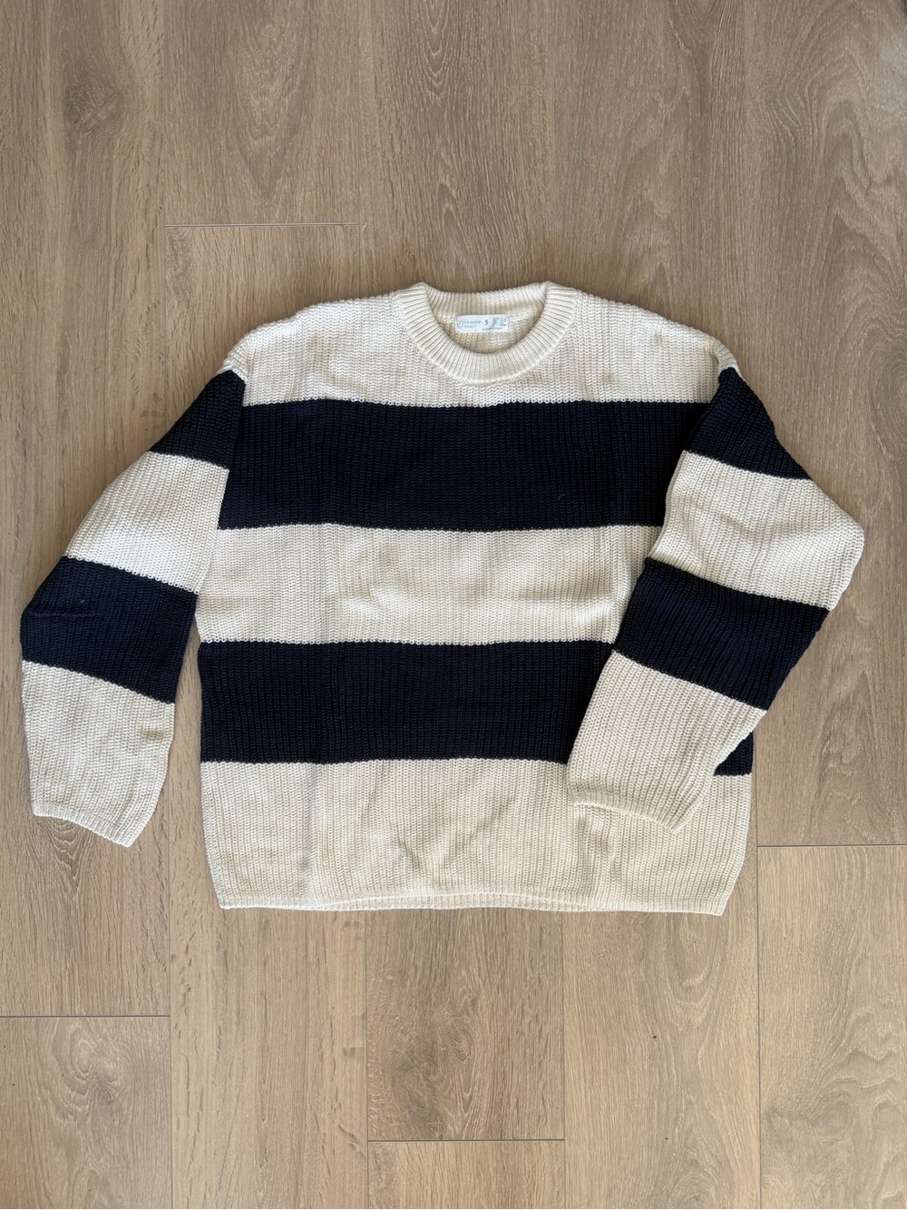 Primark Womens Striped Crewneck Sweater in Cream and Navy